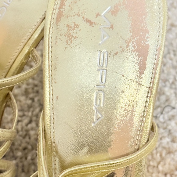 Gold High Heels with Strappy Design and Open Toe - Picture 3 of 8